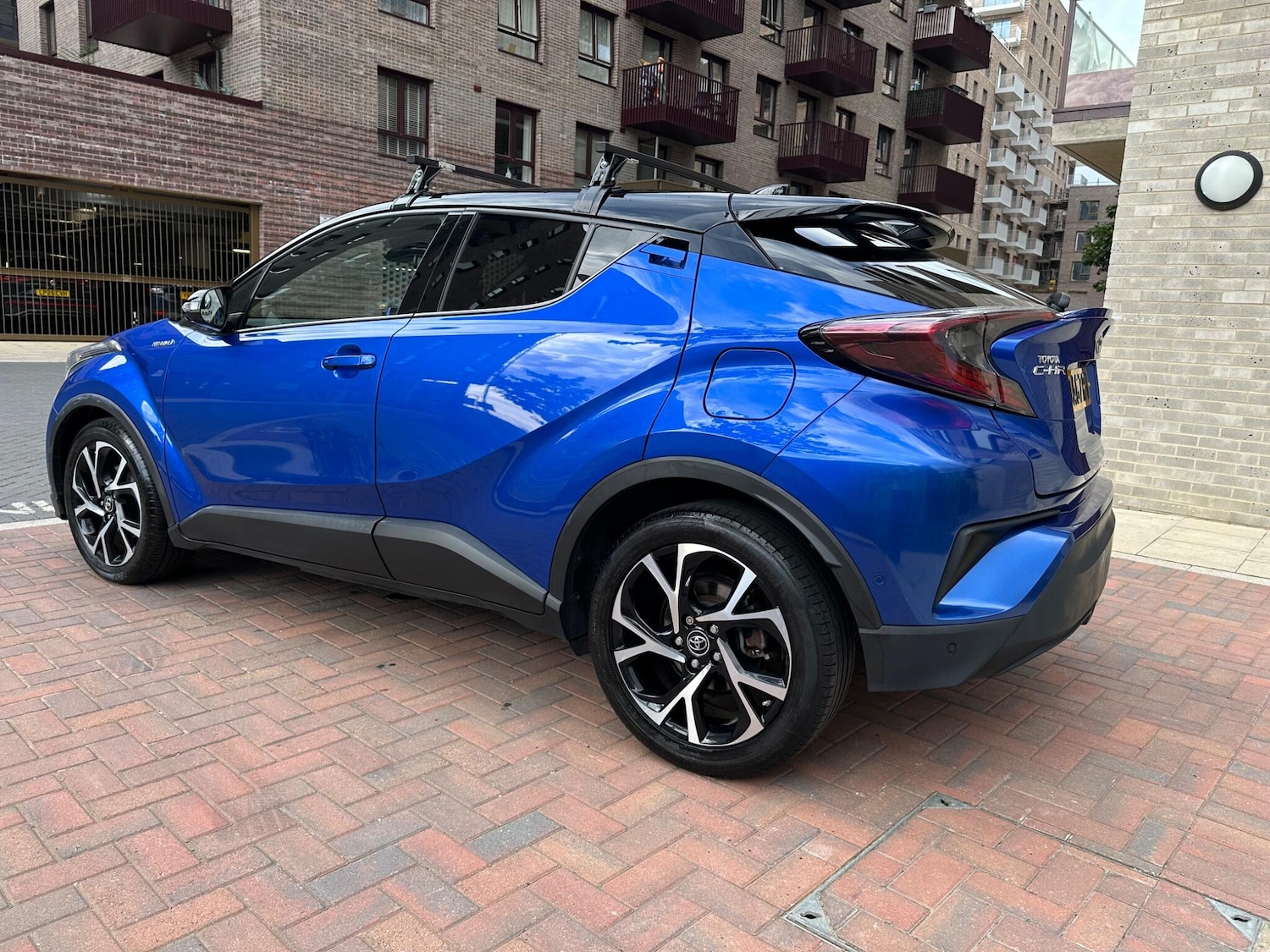 Vehicle 21