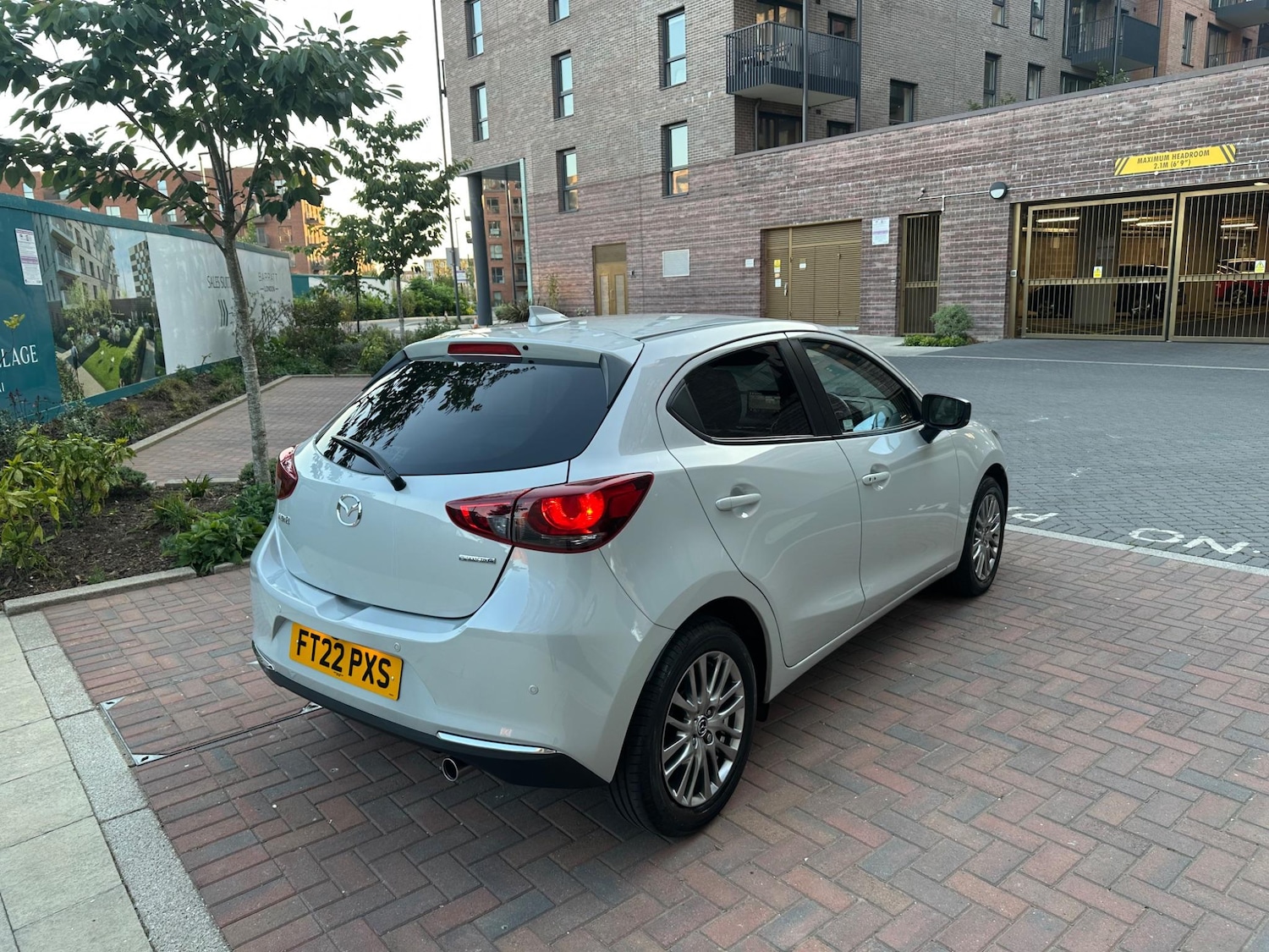 Vehicle 28