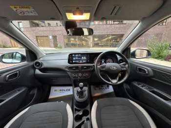 Used Hyundai i10 2022 for sale - 74668228: Photo