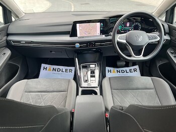 Used Volkswagen Golf 2024 for sale - 78244744: Photo