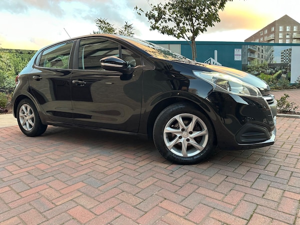 Used Peugeot 208 2016 for sale - 76020845: Photo 12