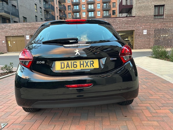 Used Peugeot 208 2016 for sale - 76020845: Photo 16