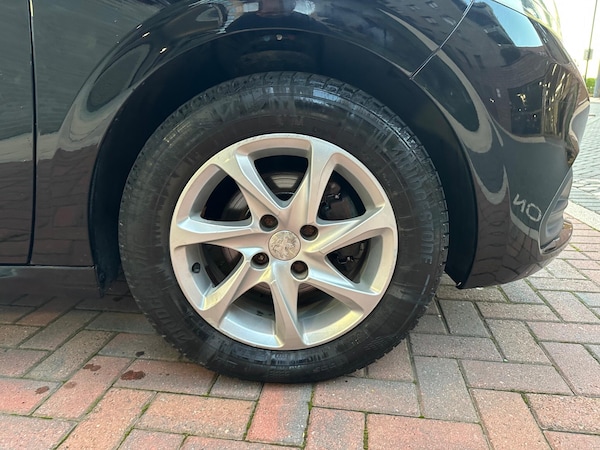 Used Peugeot 208 2016 for sale - 76020845: Photo 19