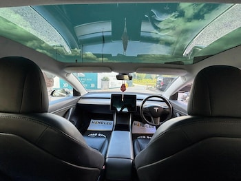 Used Tesla Model 3 2019 for sale - 78608797: Photo