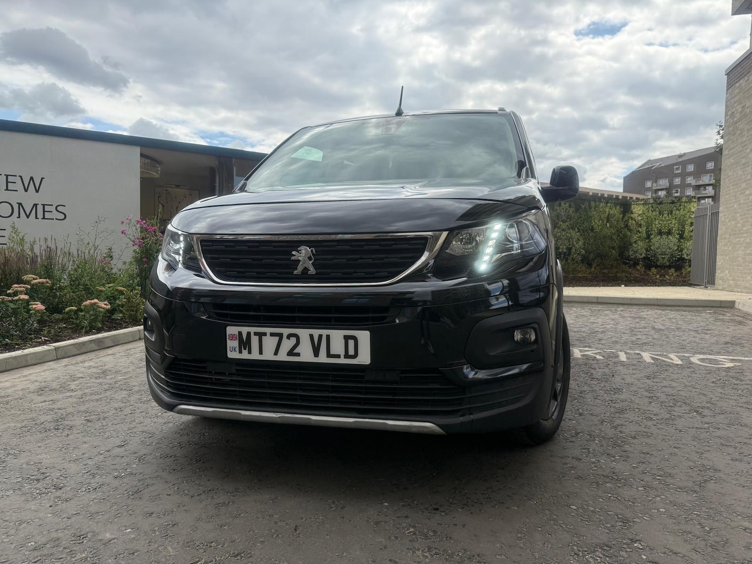 Vehicle 29