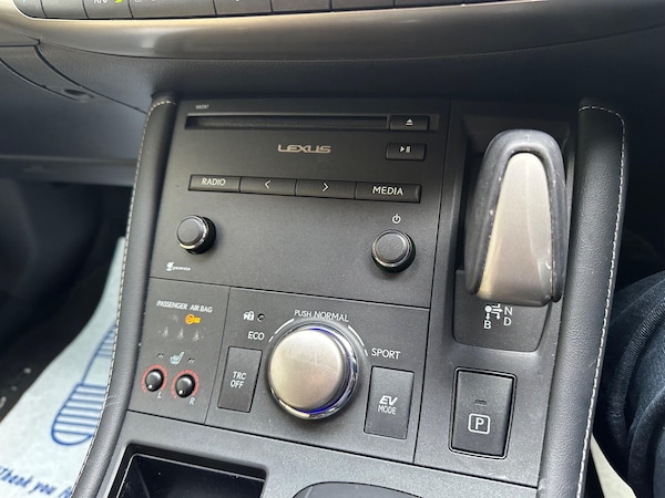 Used Lexus CT 2015 for sale - 75696968: Photo 24