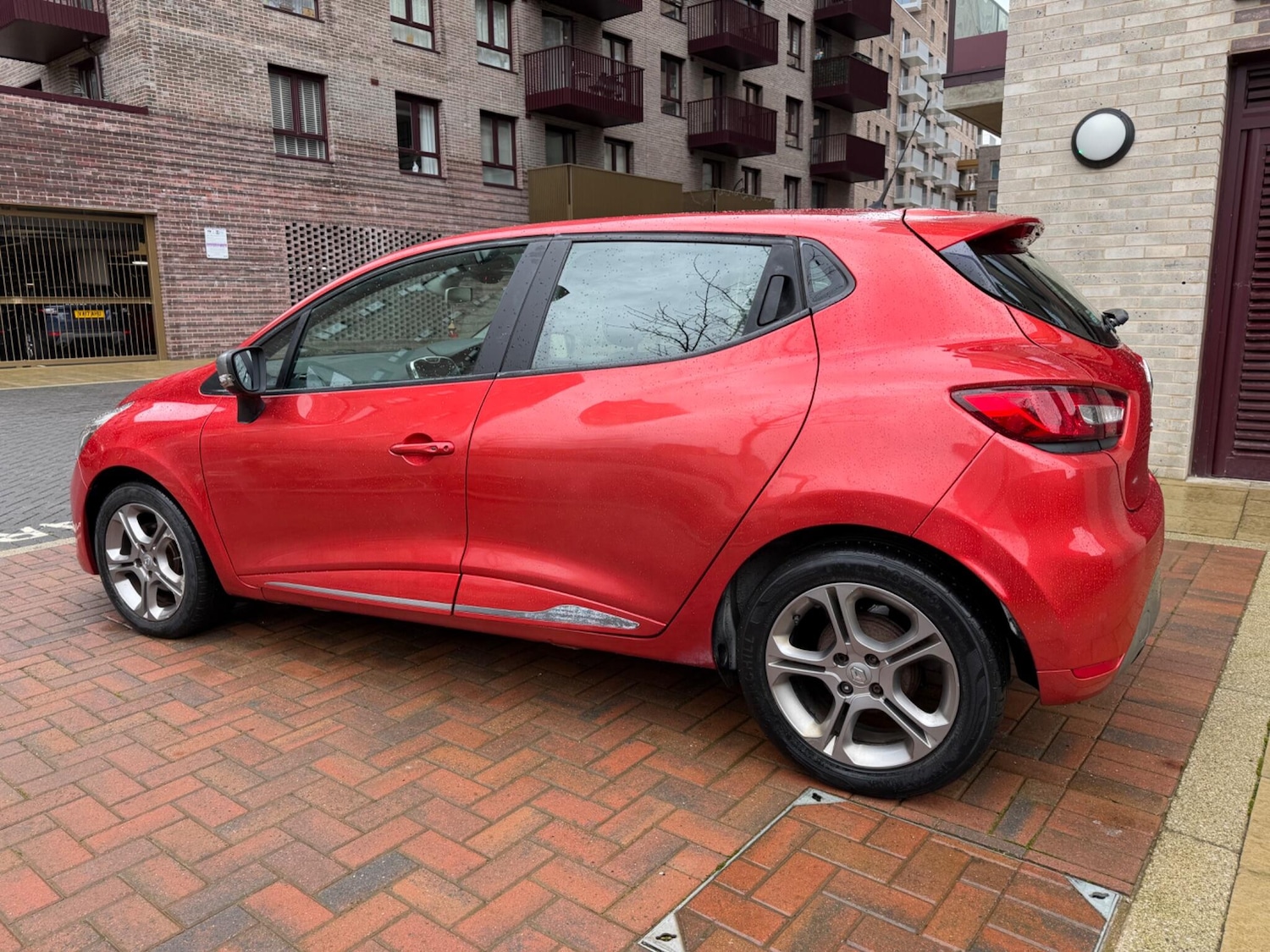 Used Renault Clio 2015 for sale - 77564627: Photo 15