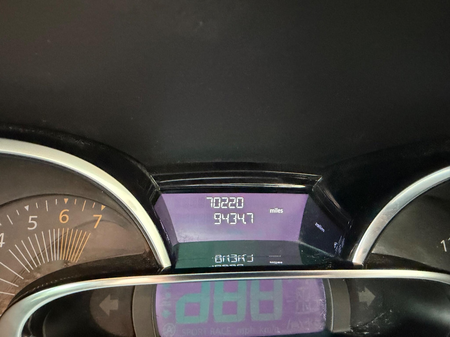 Used Renault Clio 2015 for sale - 77564627: Photo 21