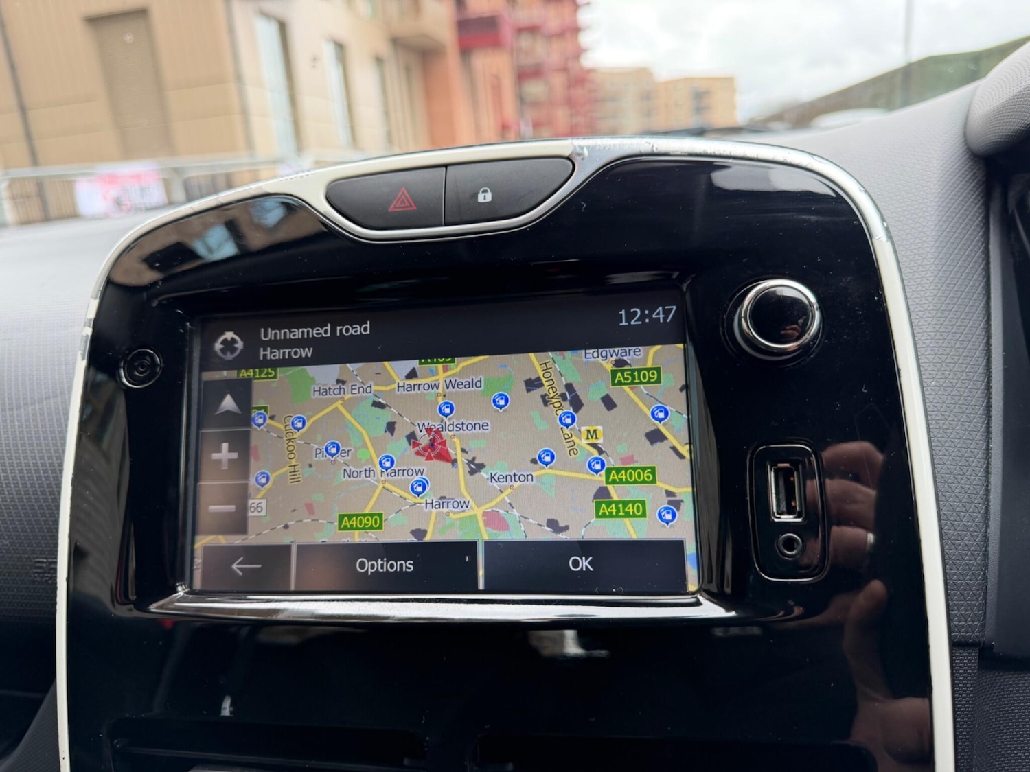 Used Renault Clio 2015 for sale - 77564627: Photo 24