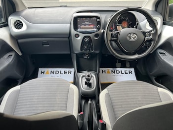Used Toyota AYGO 2019 for sale - 78516315: Photo