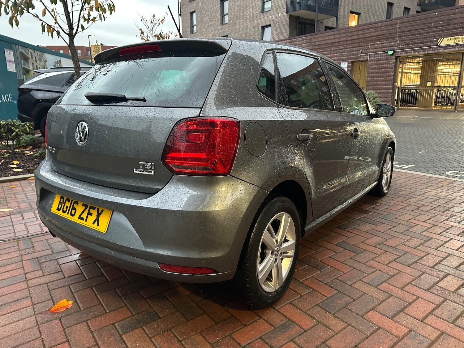 Used Volkswagen Polo 2016 for sale - 76992232: Photo 14