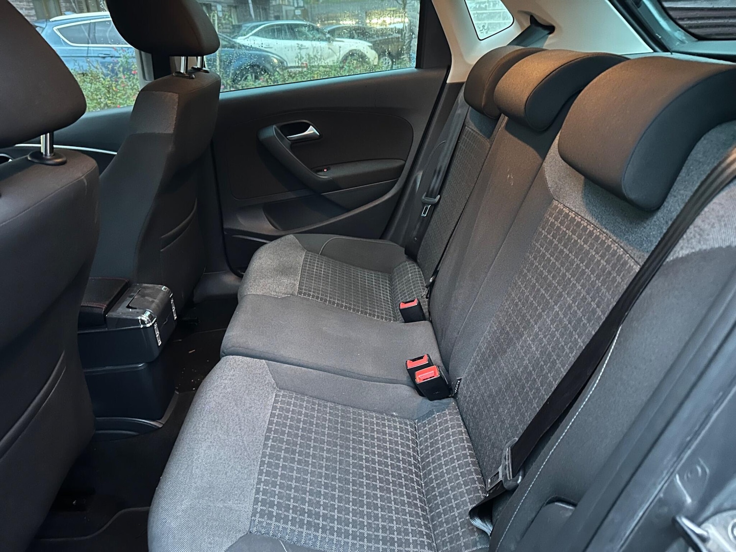 Used Volkswagen Polo 2016 for sale - 76992232: Photo 25