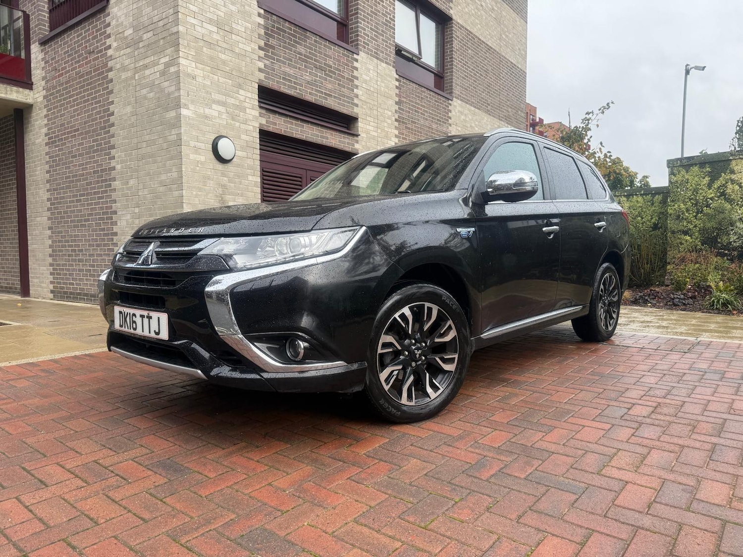 Used Mitsubishi Outlander 2016 for sale - 76337802: Photo 11