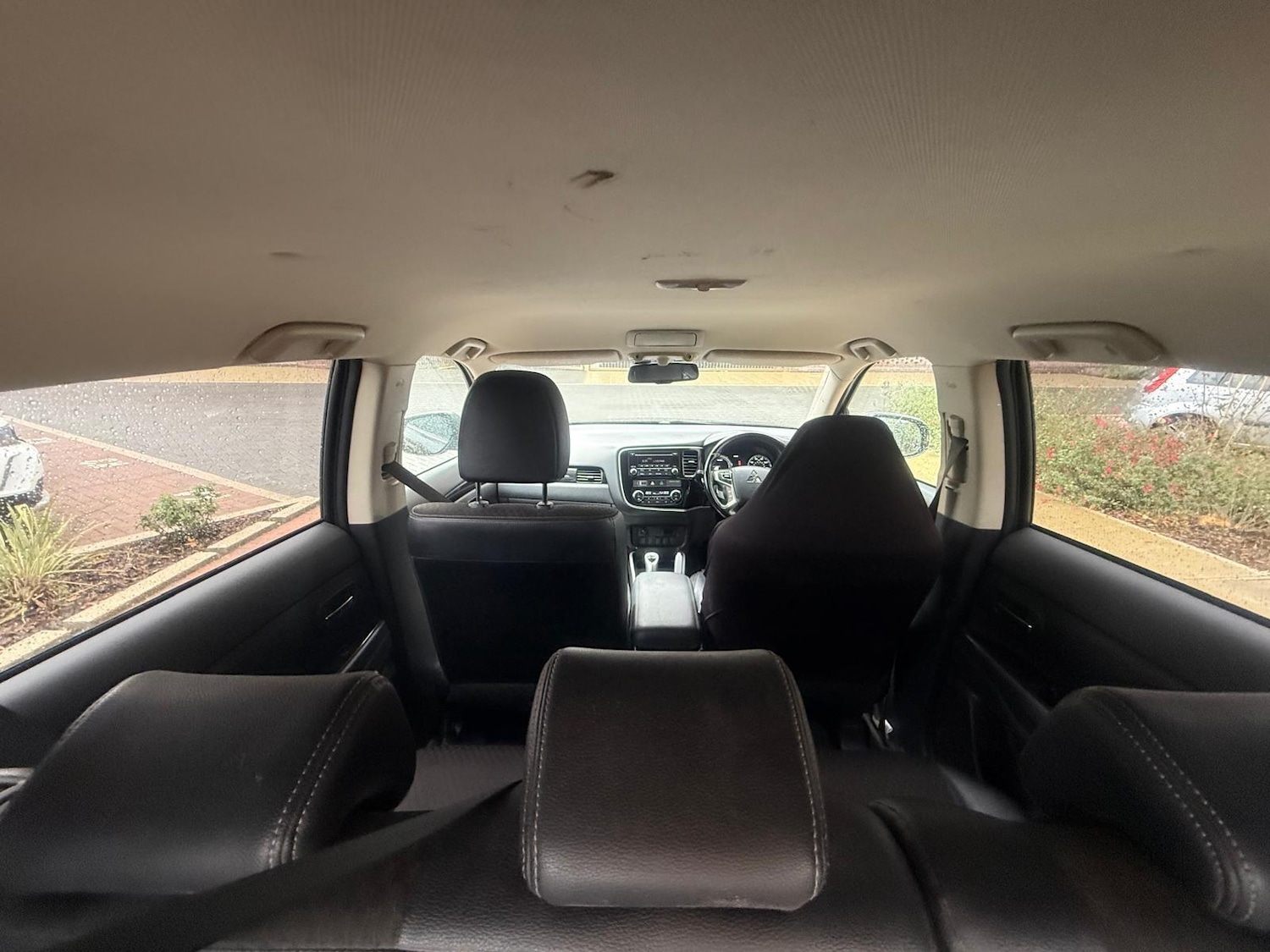 Used Mitsubishi Outlander 2016 for sale - 76337802: Photo 17