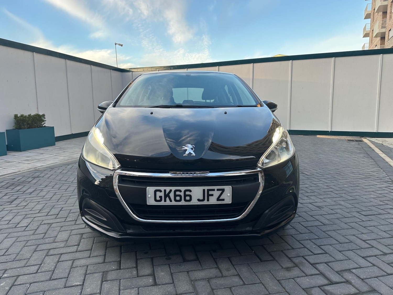 Used Peugeot 208 2016 for sale - 76714196: Photo 5