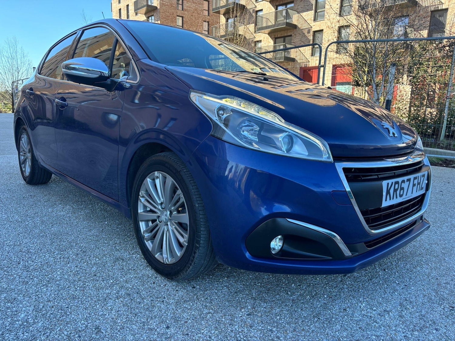 Used Peugeot 208 2017 for sale - 77940375: Photo 13