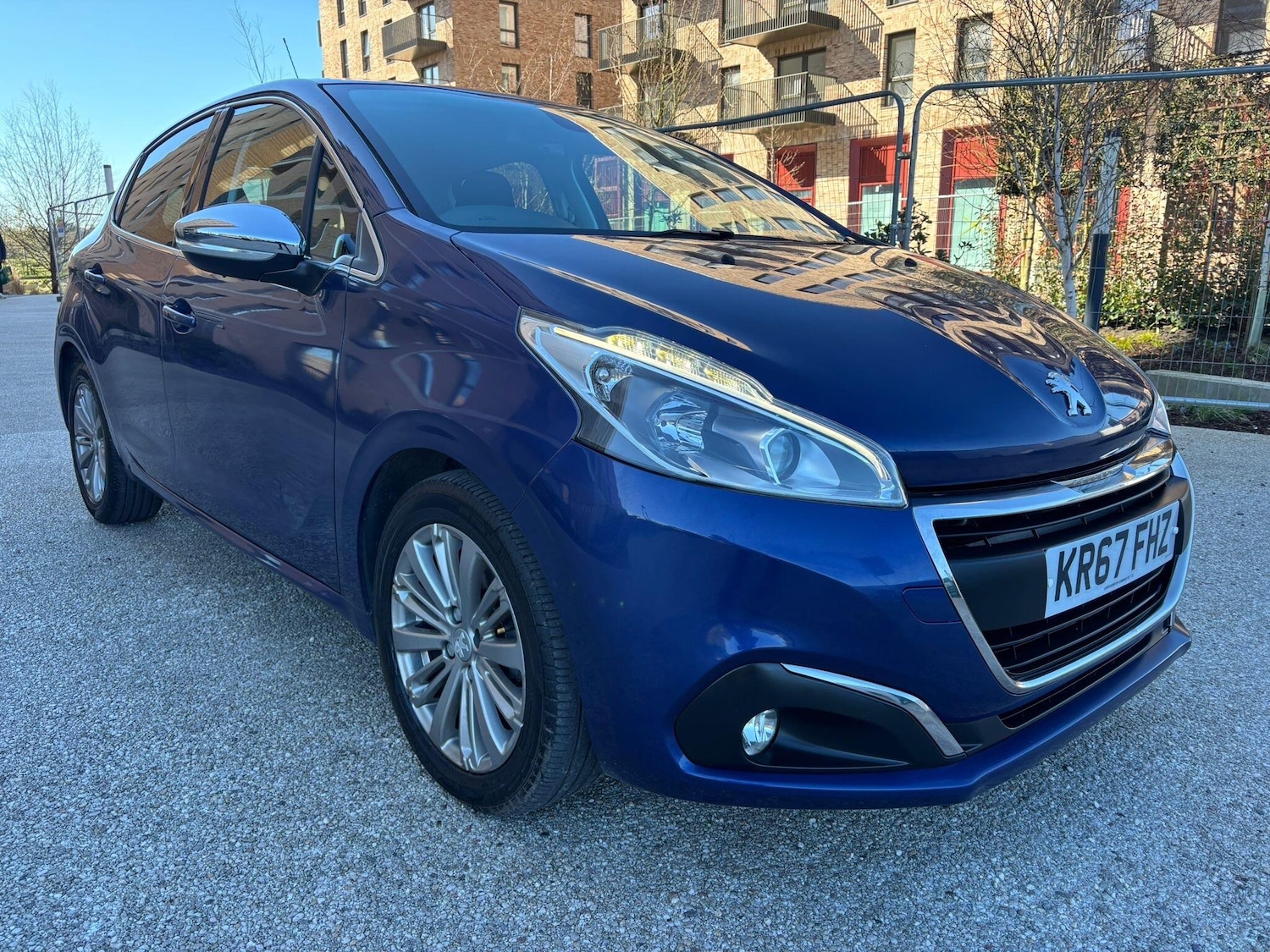 Used Peugeot 208 2017 for sale - 77940375: Photo 15