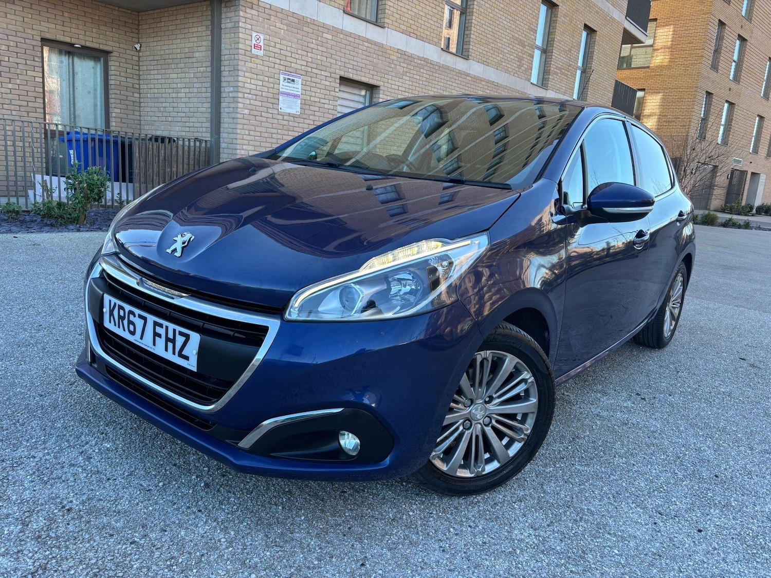 Used Peugeot 208 2017 for sale - 77940375: Photo 17