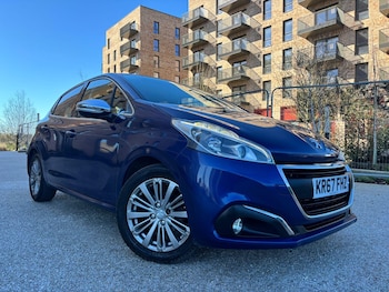Used Peugeot 208 2017 for sale - 77940375: Photo