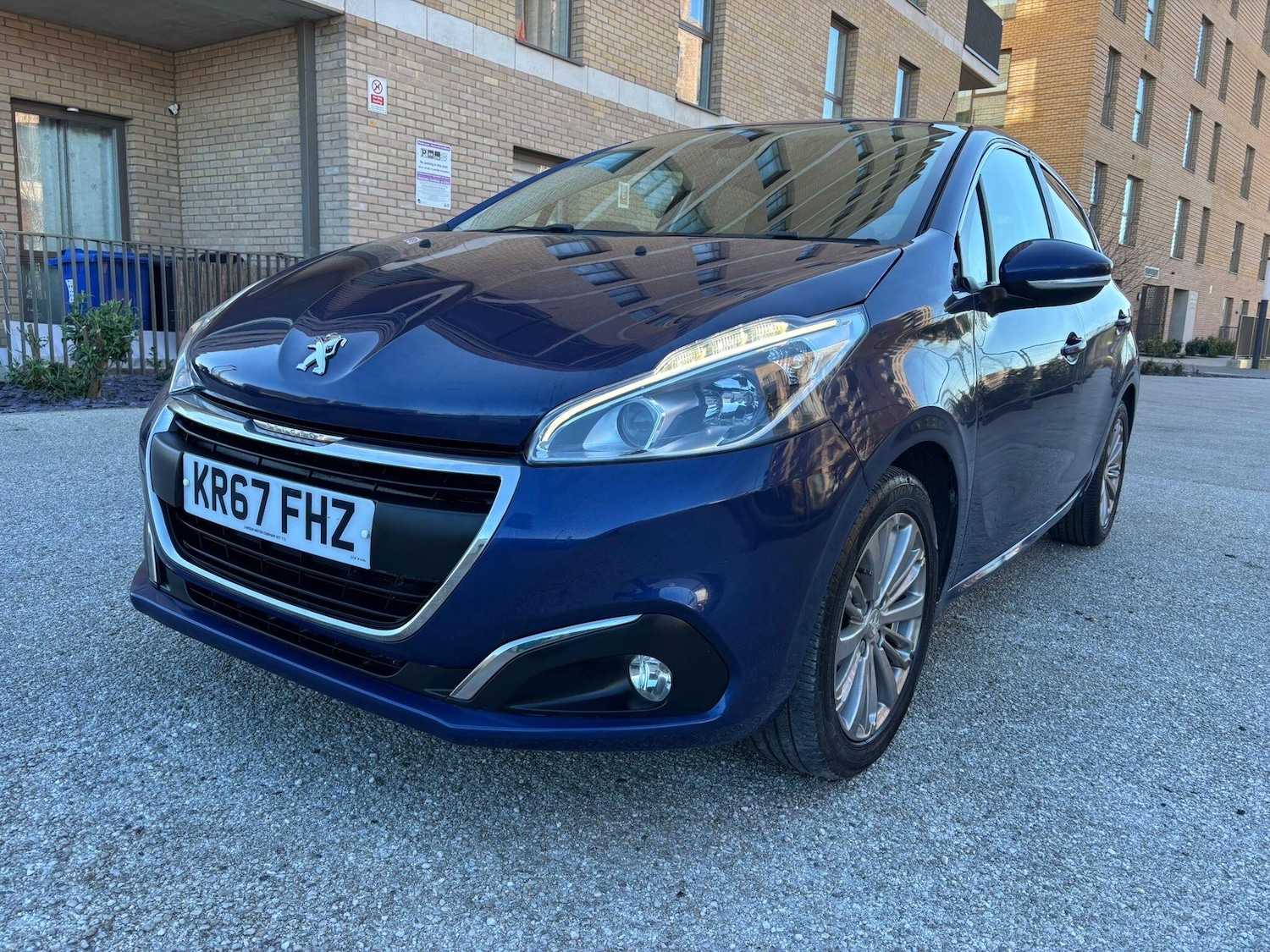 Used Peugeot 208 2017 for sale - 77940375: Photo 23