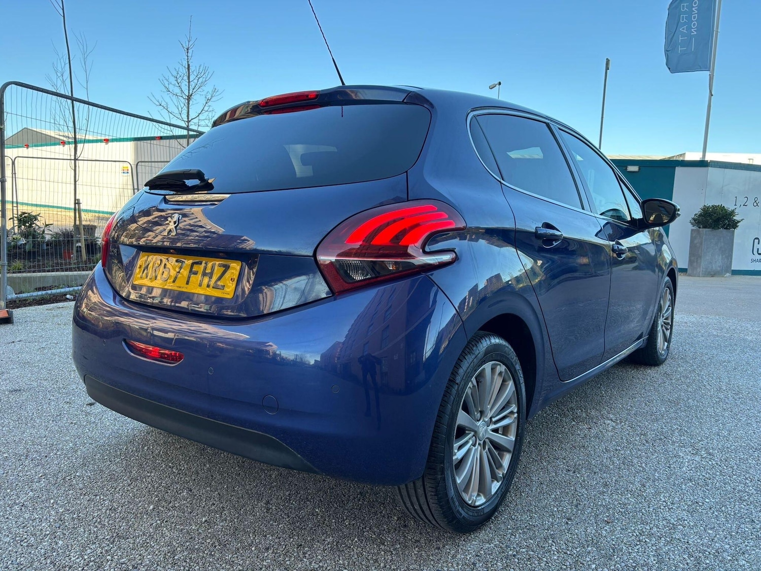 Used Peugeot 208 2017 for sale - 77940375: Photo 30