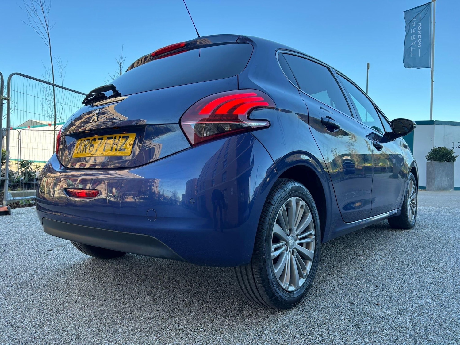 Used Peugeot 208 2017 for sale - 77940375: Photo 31