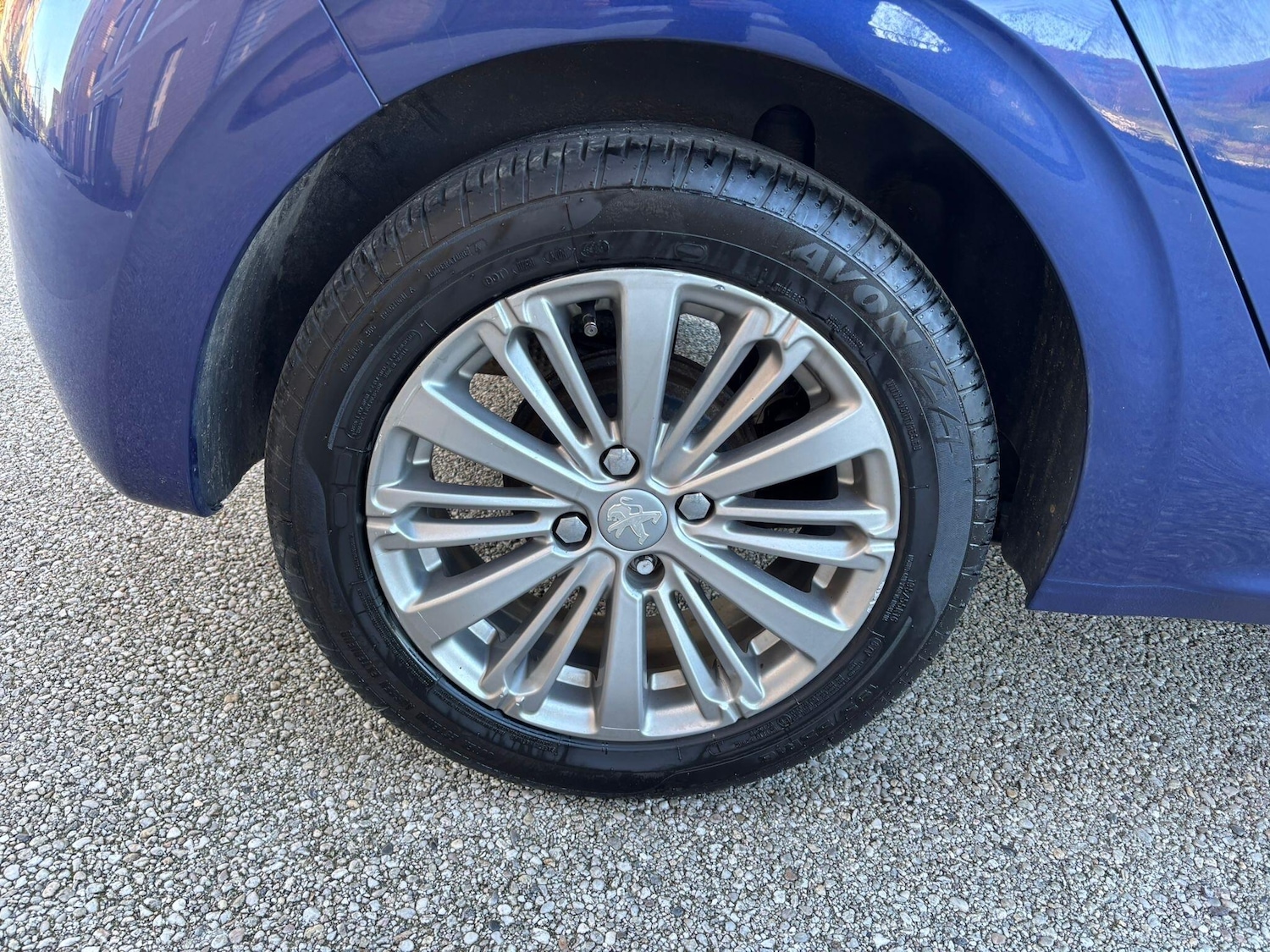 Used Peugeot 208 2017 for sale - 77940375: Photo 43