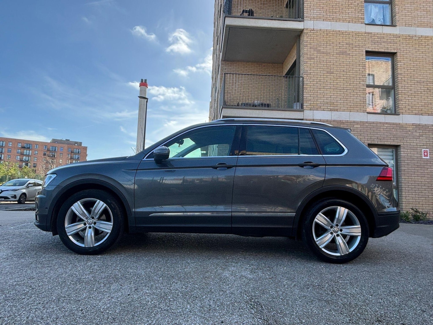 Used Volkswagen Tiguan for sale - 77925389: Photo 30