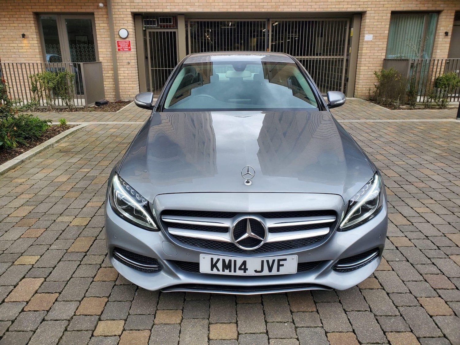 Used Mercedes-Benz C Class 2014 for sale - 76995929: Photo 11