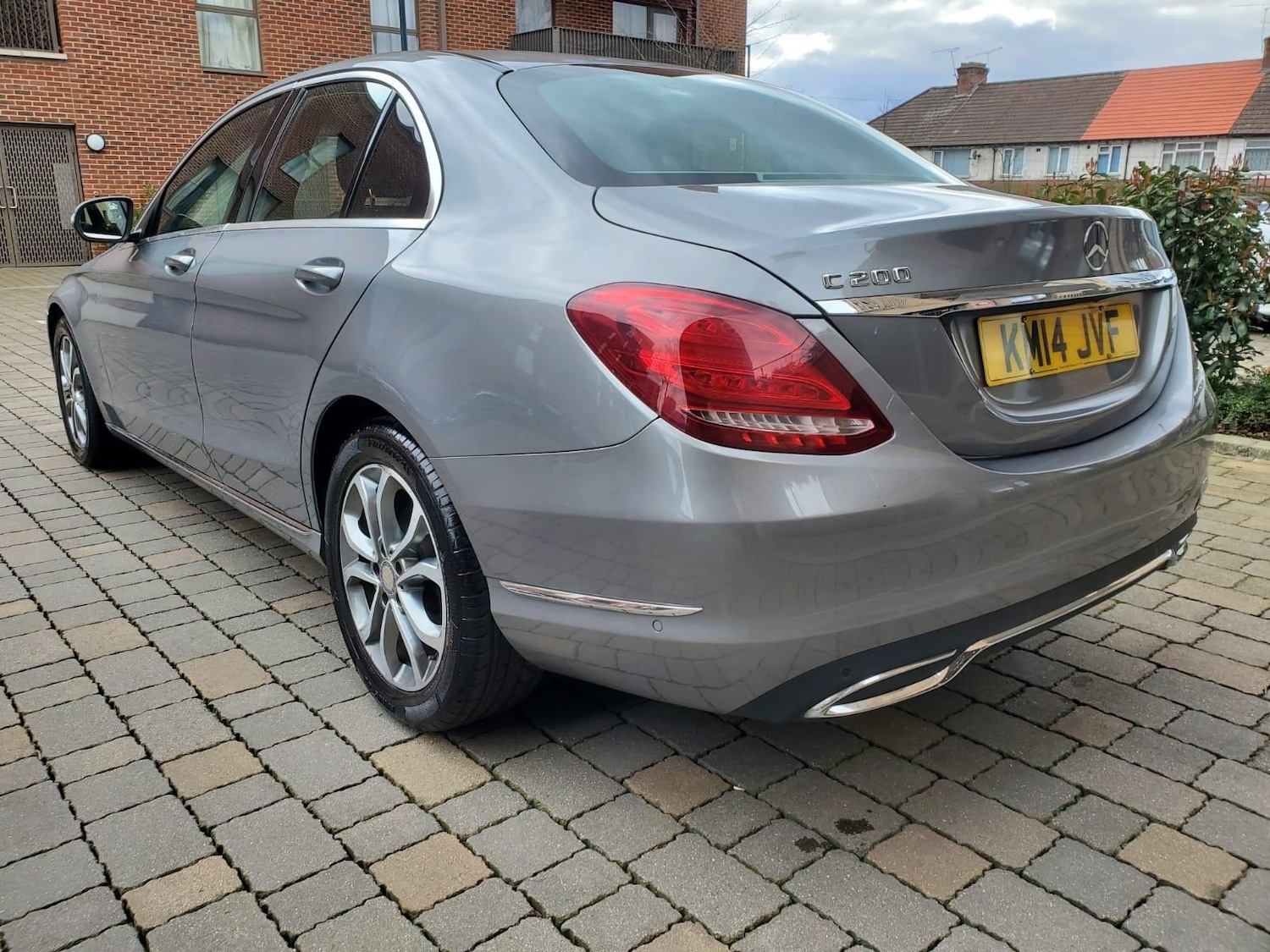 Used Mercedes-Benz C Class 2014 for sale - 76995929: Photo 2