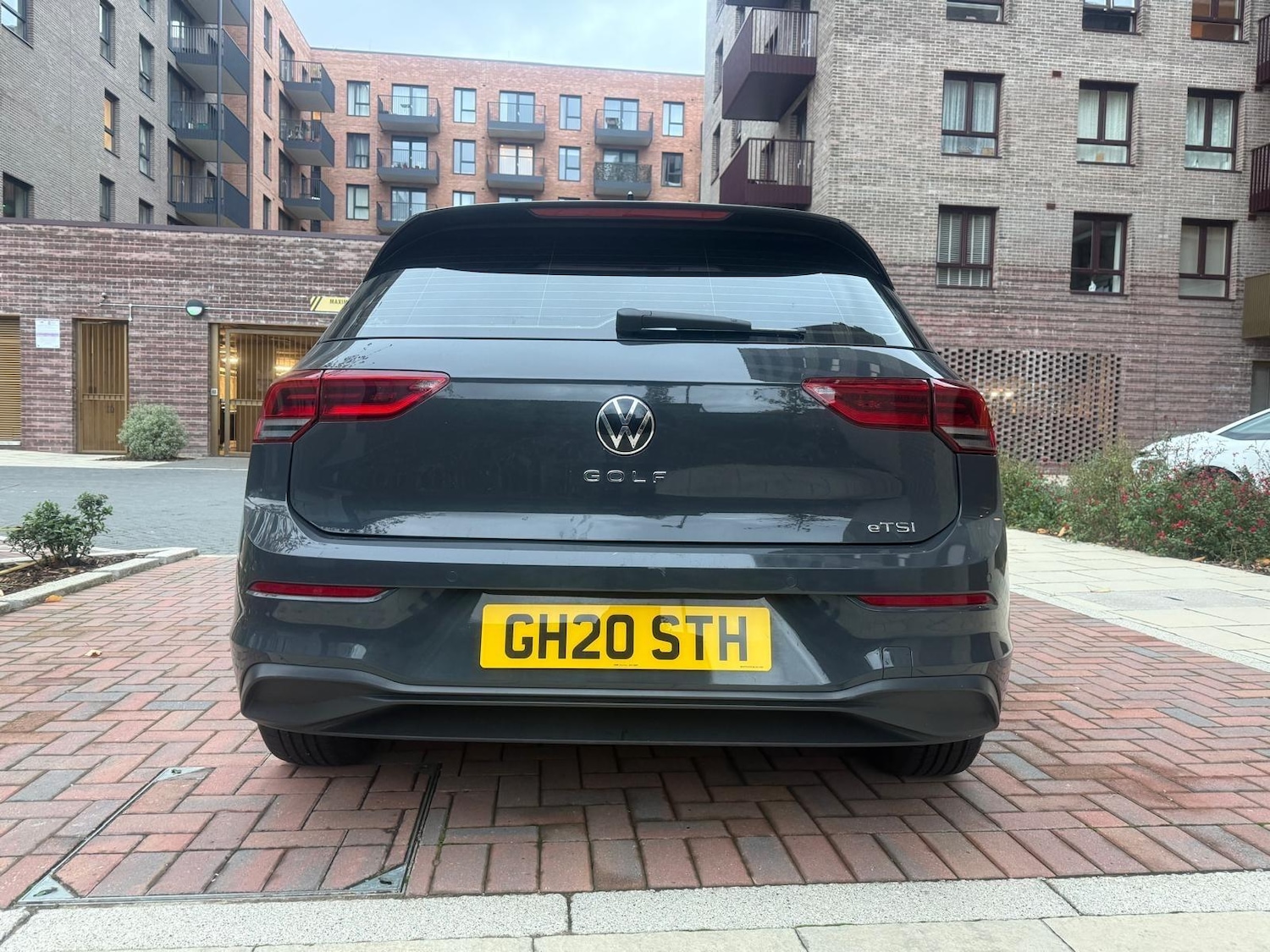 Used Volkswagen Golf 2020 for sale - 76513126: Photo 6