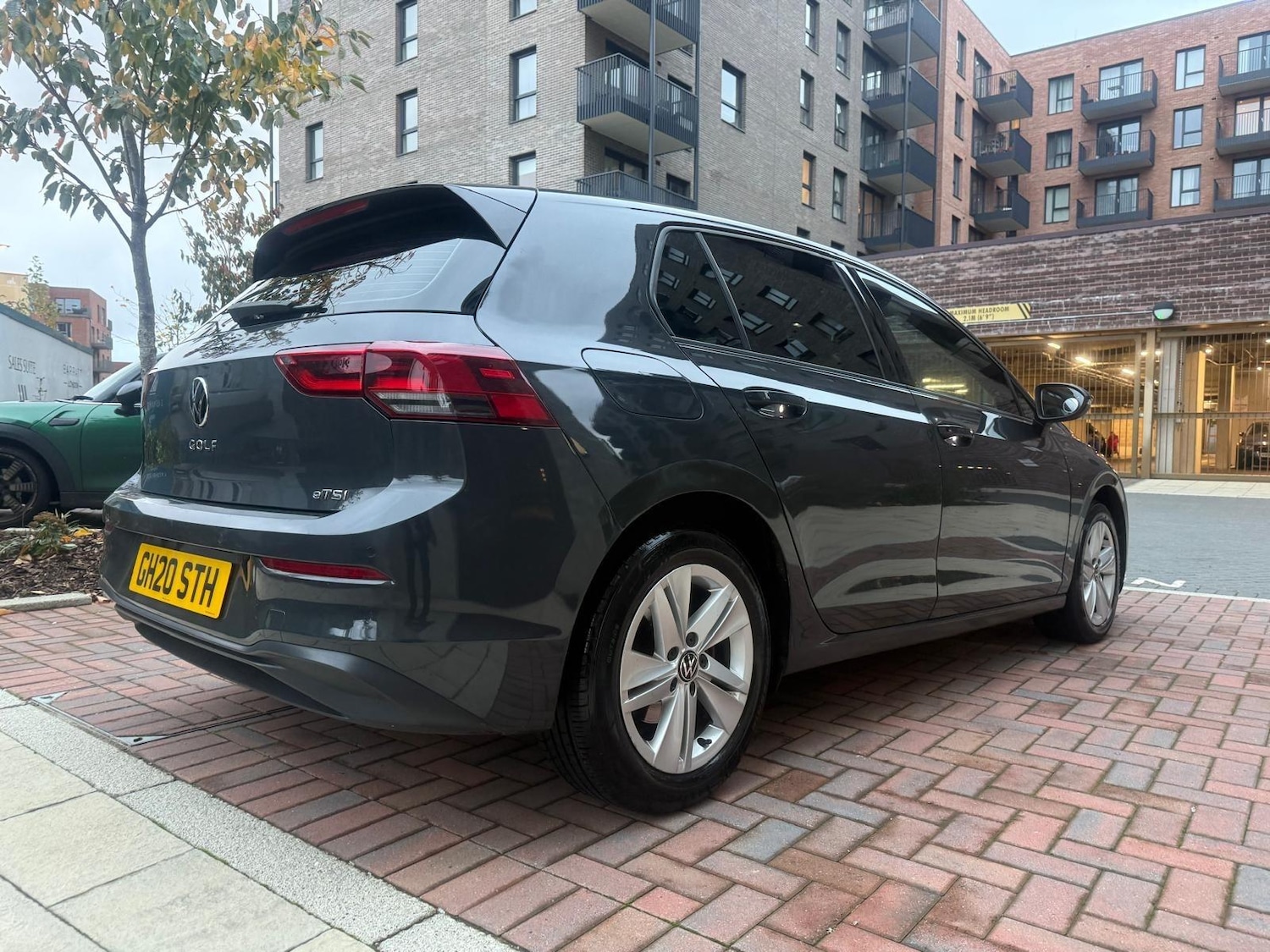 Used Volkswagen Golf 2020 for sale - 76513126: Photo 9