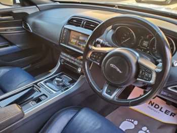 Used Jaguar XE 2018 for sale - 74100183: Photo