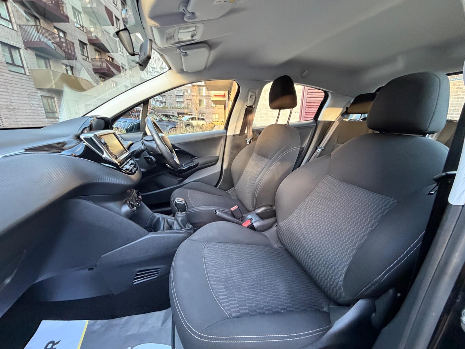 Used Peugeot 208 for sale - 77267113: Photo 30