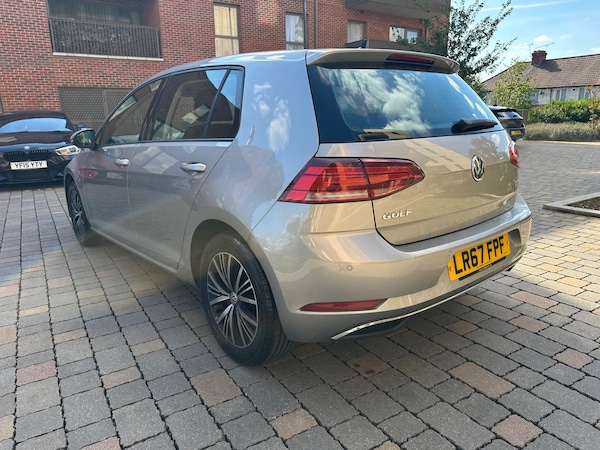 Used Volkswagen Golf 2017 for sale - 76121856: Photo 14