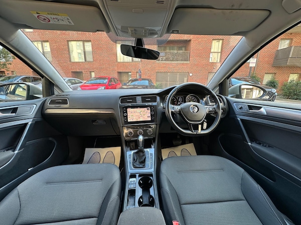 Used Volkswagen Golf 2017 for sale - 76121856: Photo 20