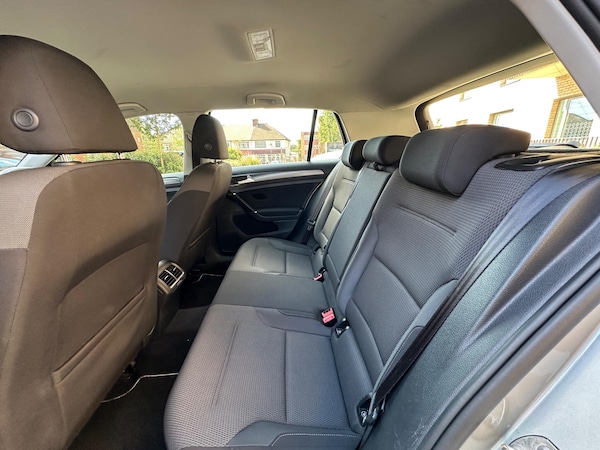 Used Volkswagen Golf 2017 for sale - 76121856: Photo 21