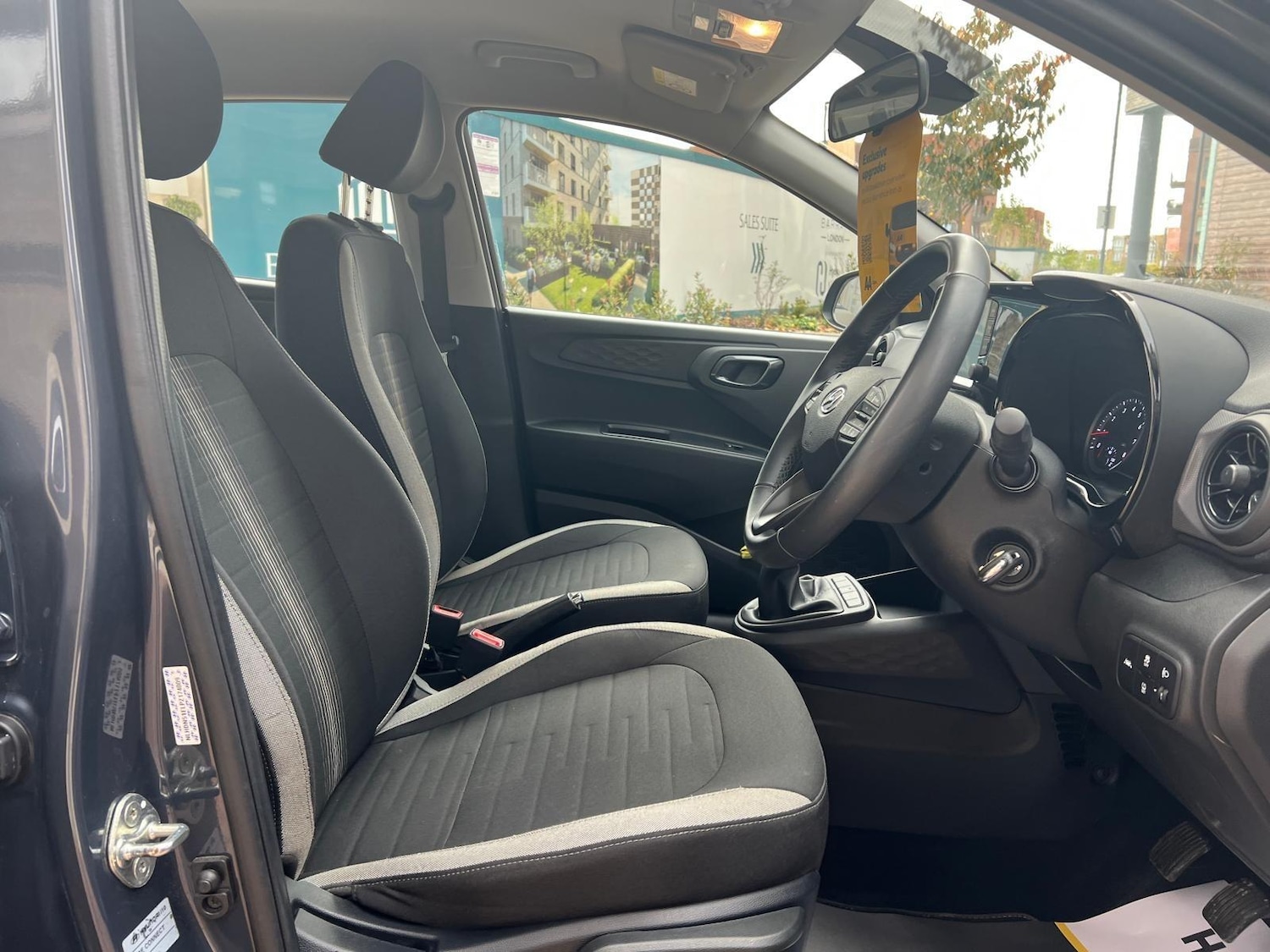 Used Hyundai i10 2022 for sale - 76522057: Photo 24