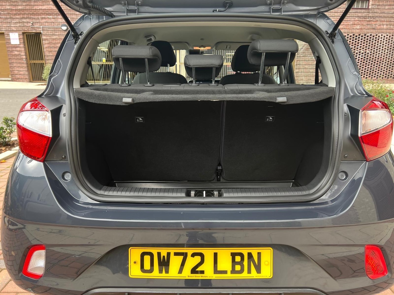 Used Hyundai i10 2022 for sale - 76522057: Photo 26