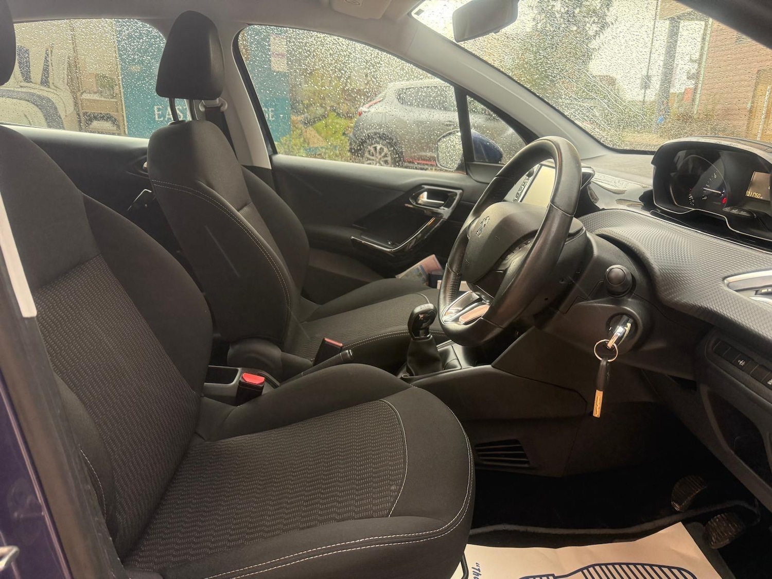 Used Peugeot 208 2017 for sale - 77468389: Photo 13