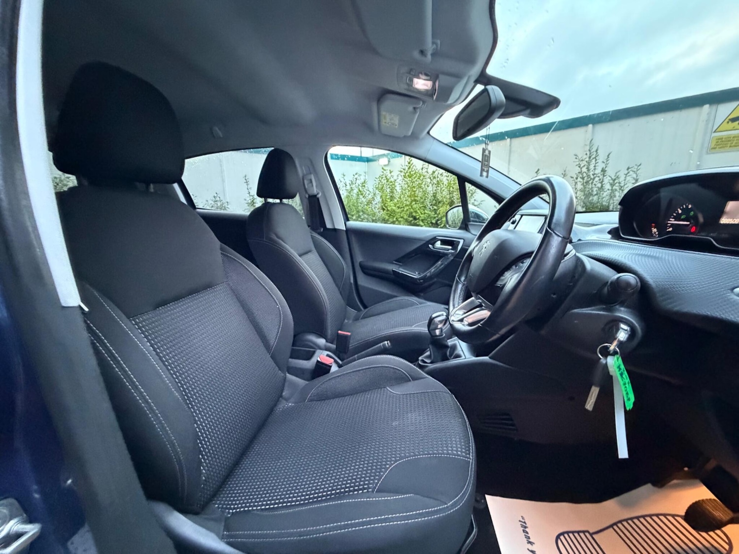 Used Peugeot 208 2017 for sale - 77468389: Photo 26