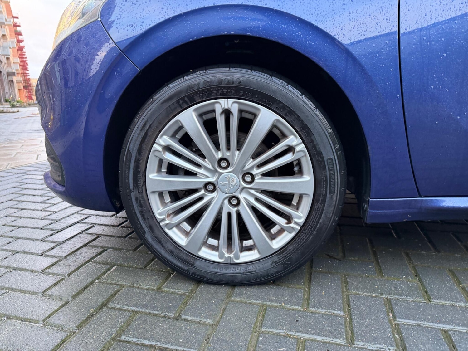 Used Peugeot 208 2017 for sale - 77468389: Photo 32