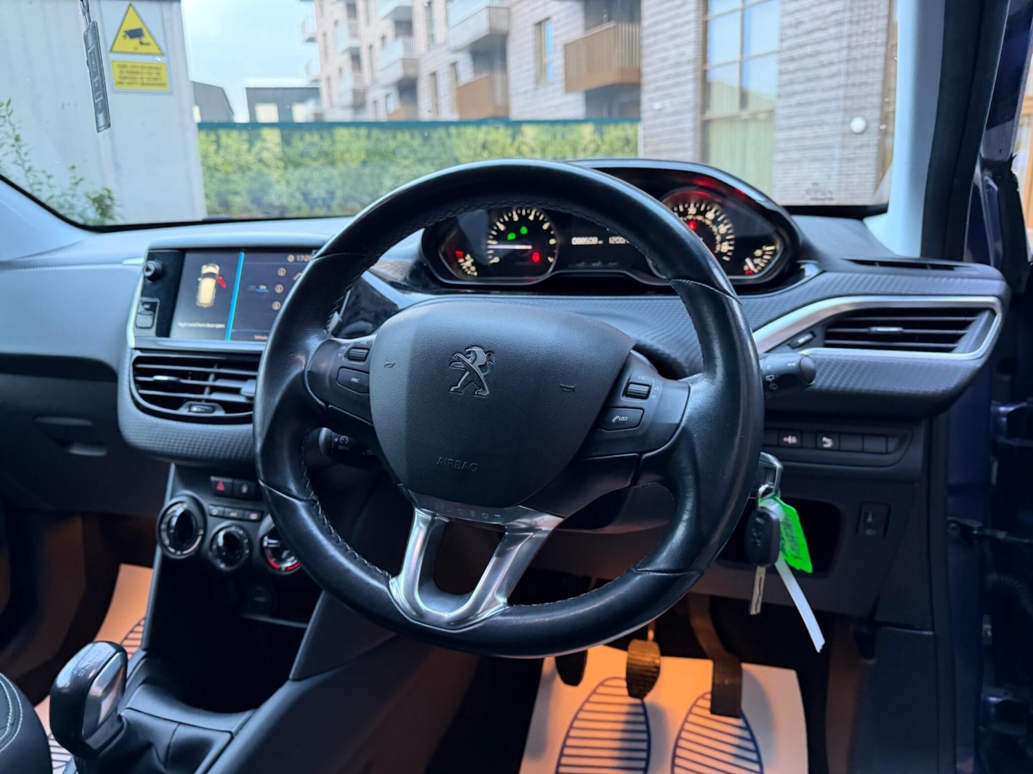 Used Peugeot 208 2017 for sale - 77468389: Photo 40