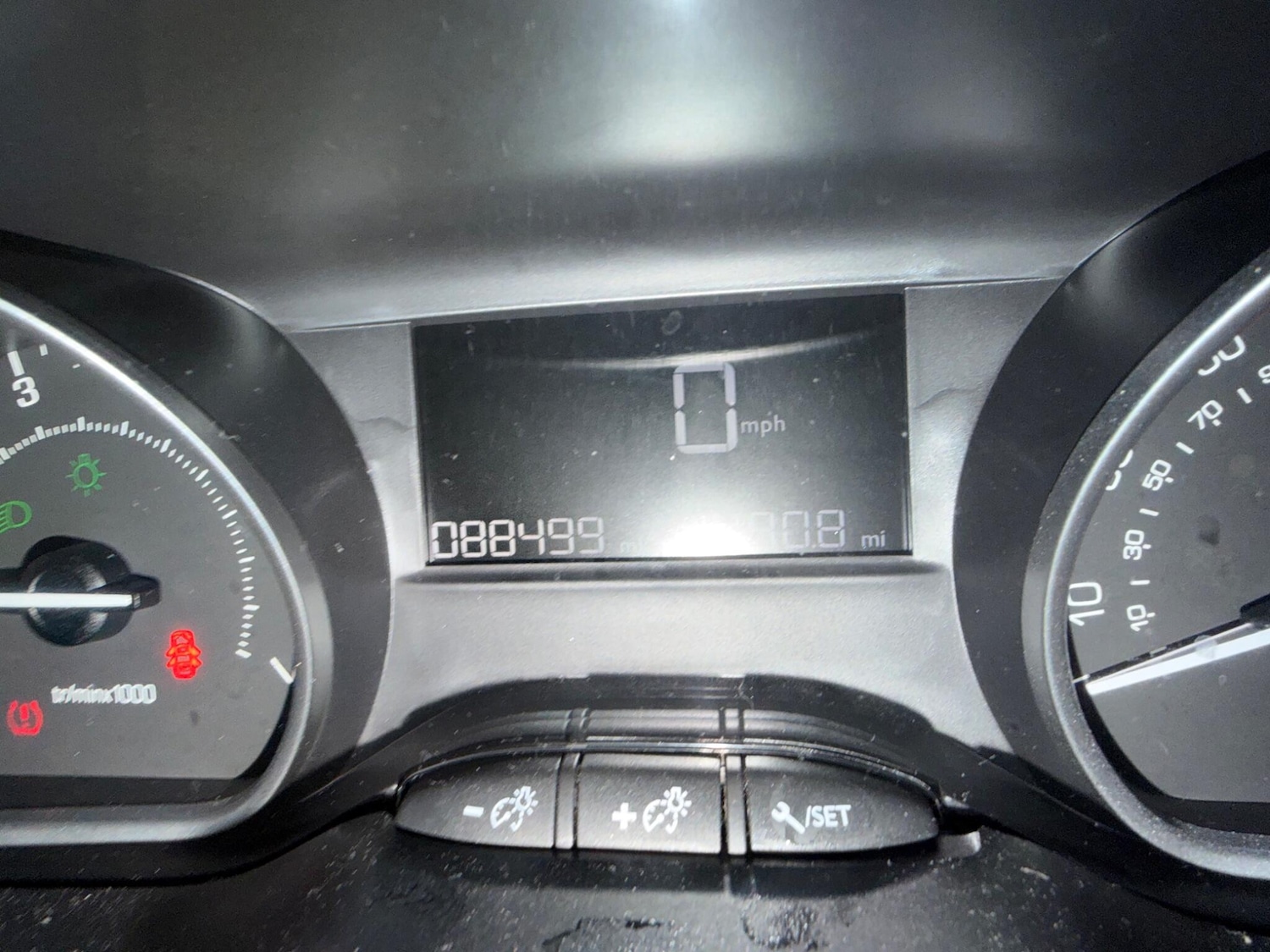 Used Peugeot 208 2017 for sale - 77468389: Photo 8