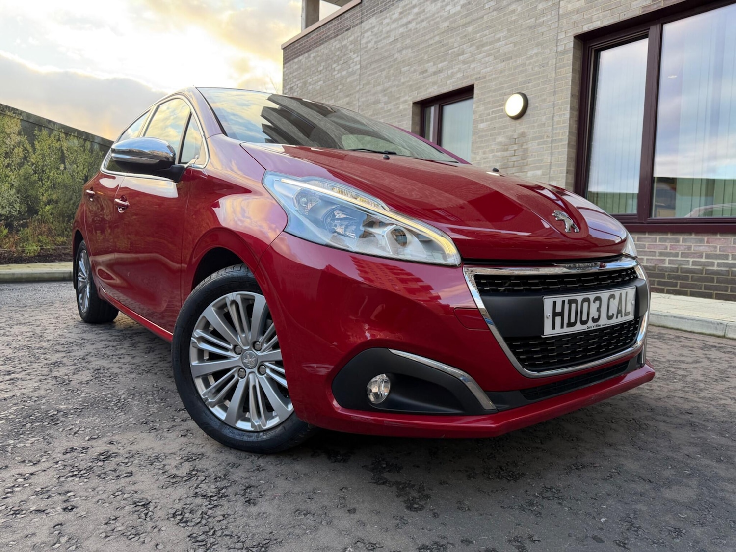 Used Peugeot 208 2016 for sale - 77359181: Photo 14
