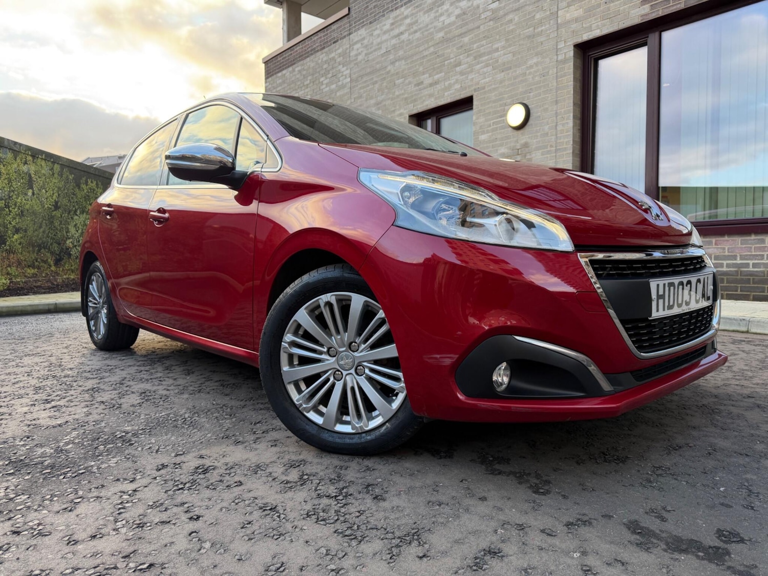 Used Peugeot 208 2016 for sale - 77359181: Photo 15