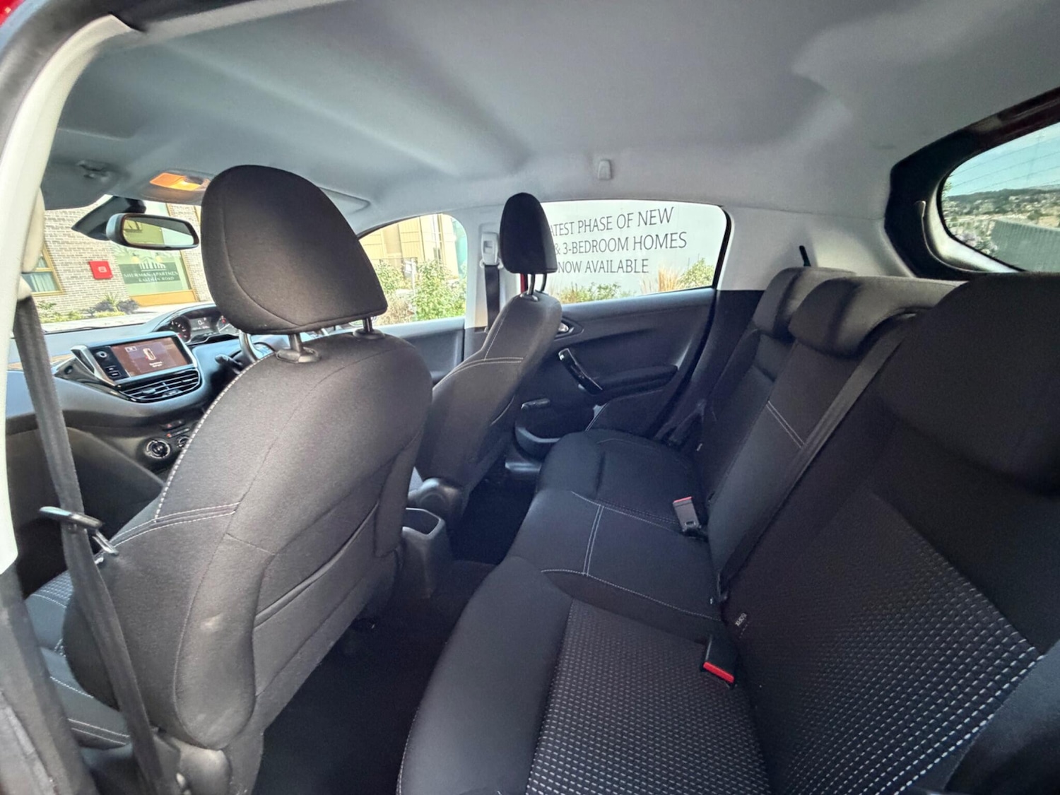 Used Peugeot 208 2016 for sale - 77359181: Photo 28