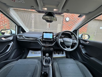 Used Ford Fiesta 2018 for sale - 74726885: Photo