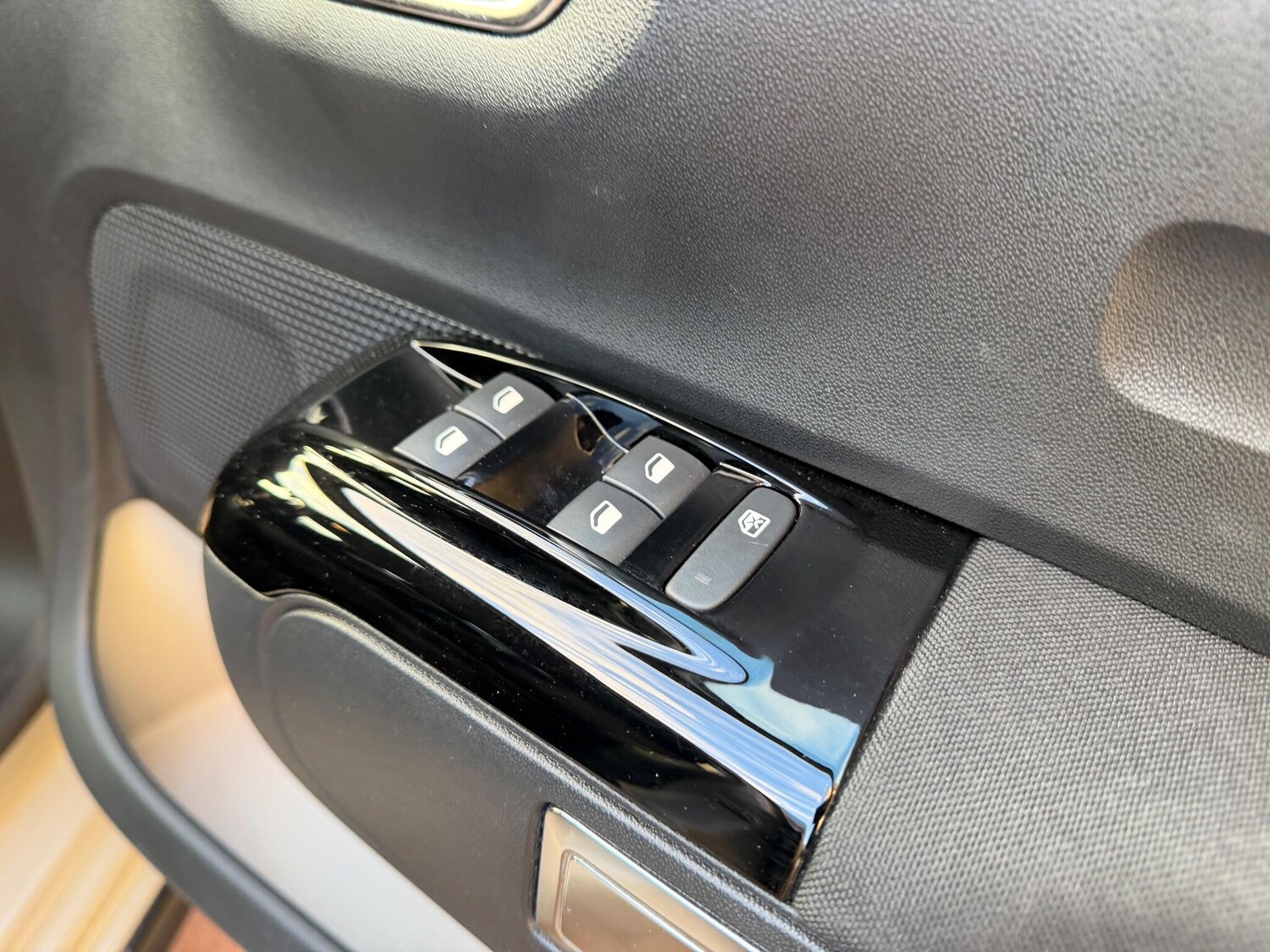 Used Citroen C3 2024 for sale - 76942633: Photo 35