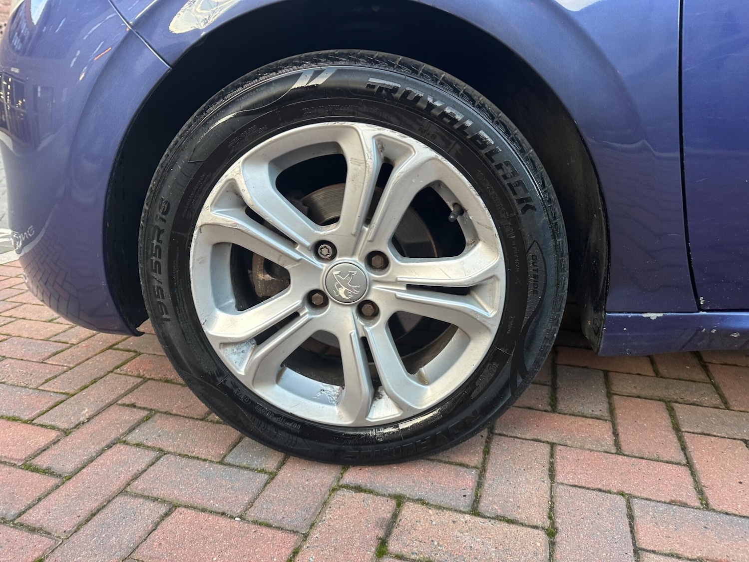 Used Peugeot 208 2015 for sale - 76608522: Photo 13